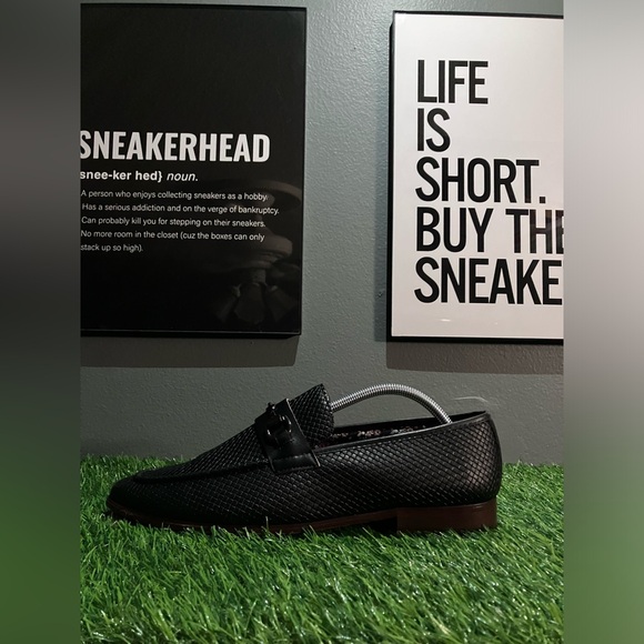 Men’s Loafers - Picture 1 of 8